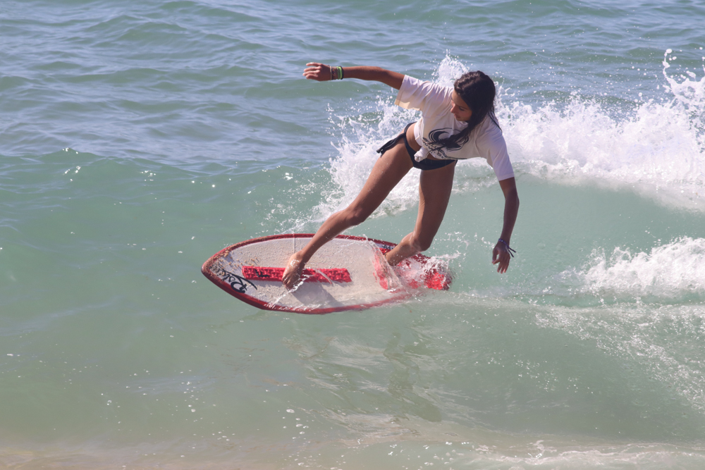 Atletas do Surf Clube de Sesimbra Brilham na 2ª Etapa do Campeonato Nacional de Skimboard na Praia do Meco